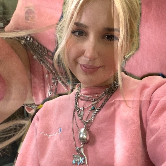 Karolline was here <3 - Picture 4 of 8